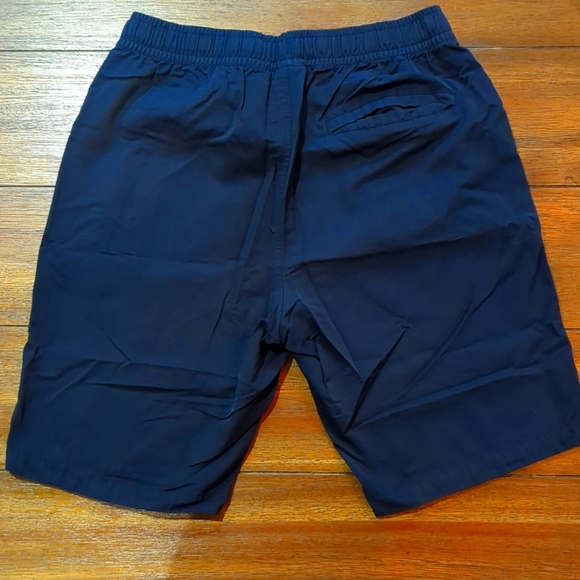 Nike Drawstring Shorts - Picture 3 of 3